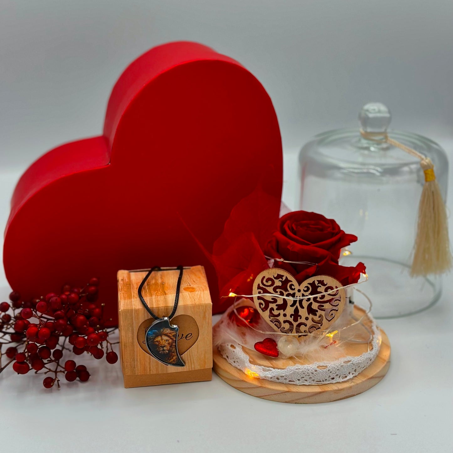 Rose Éternelle & Pendentif Fauve